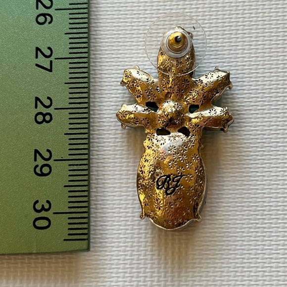 Betsy Johnson Earrings - Picture 4 of 5